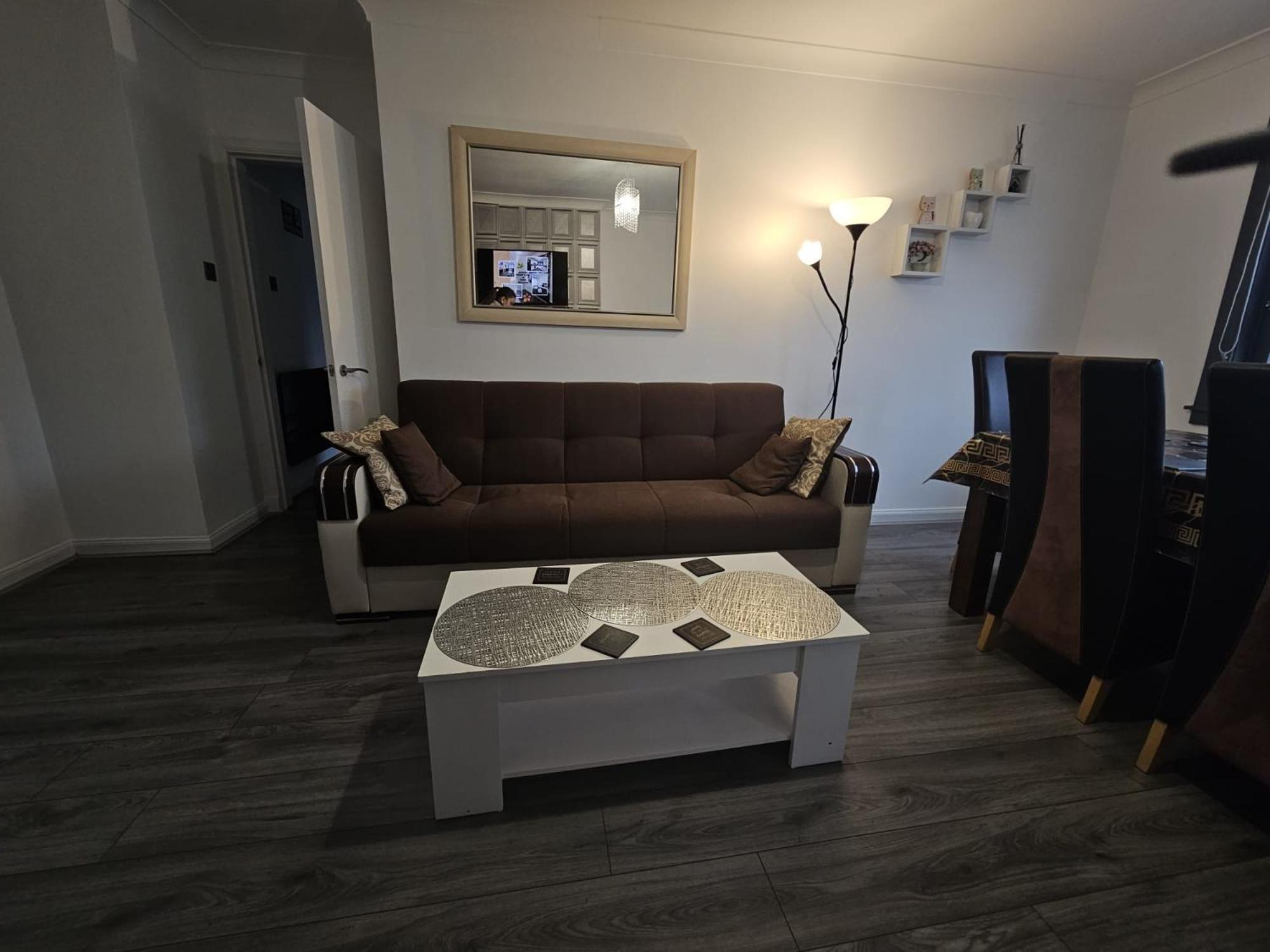 Regina Apartment In Fort William Exterior foto